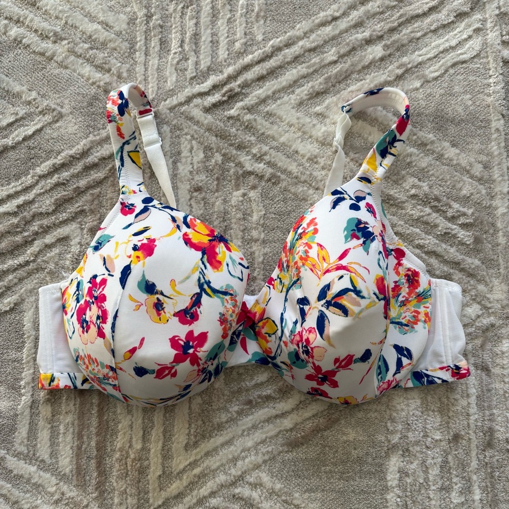 Cacique Bra 46C White Multi Floral Lightly Lined Full Coverage Underwired Molded